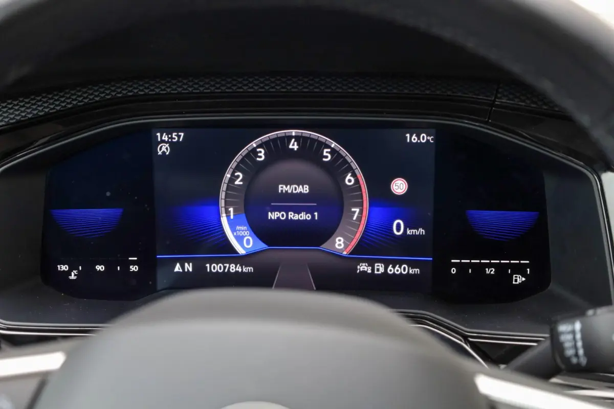 1.0 TSI 95pk Life | Stoelverwarming | Achteruitrijcamera | Adaptieve Cruise Control