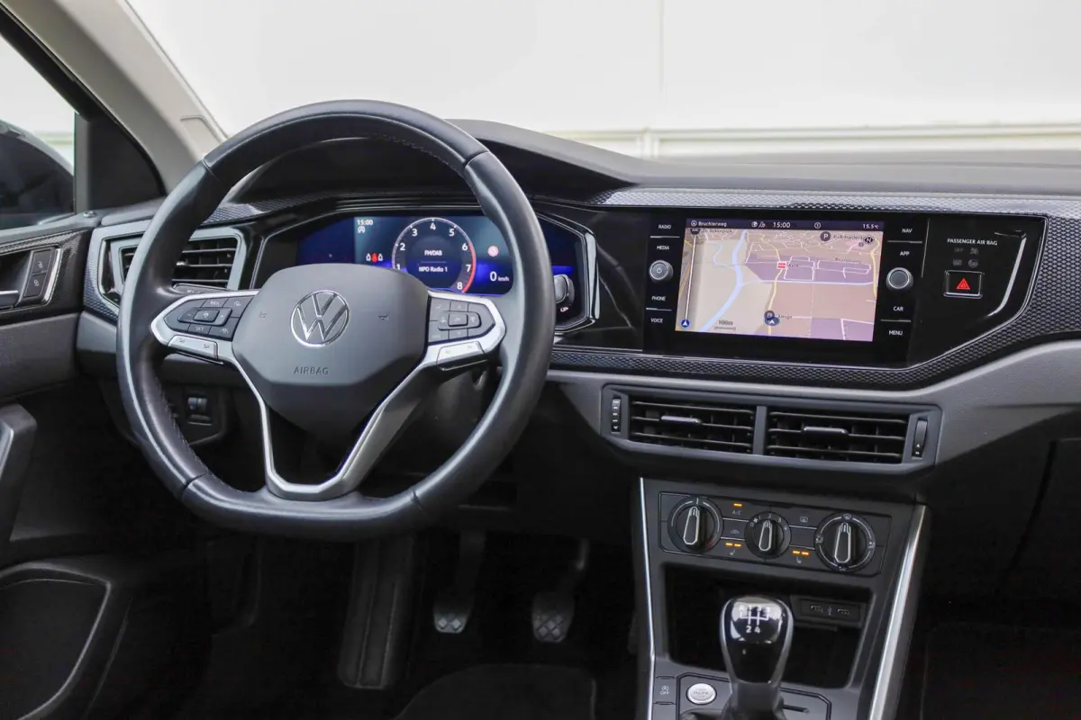 1.0 TSI 95pk Life | Stoelverwarming | Achteruitrijcamera | Adaptieve Cruise Control