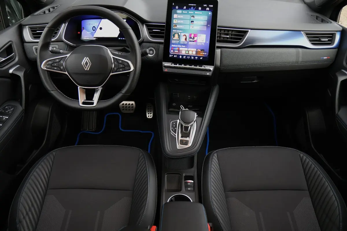 1.6 E-Tech full hybrid 145 esprit Alpine Panoramadak 360 Camera