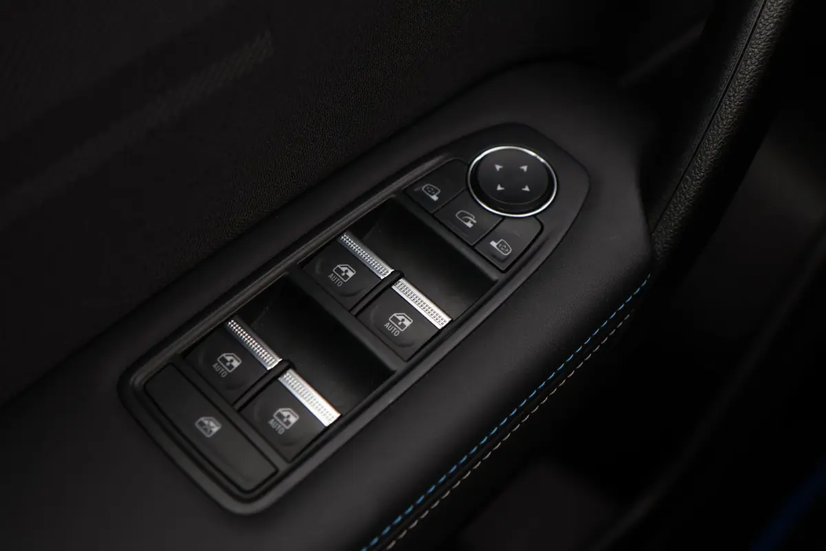 1.6 E-Tech full hybrid 145 esprit Alpine Panoramadak 360 Camera
