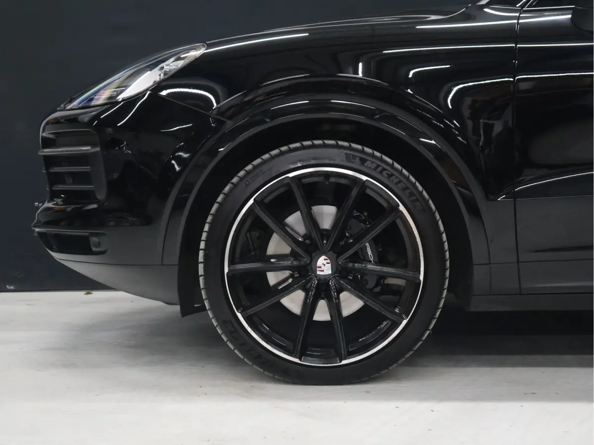 3.0 E-Hybrid Platinum Edition [PANORAMADAK, ACC, BOSE, SPORT CHRONO, HEAD-UP, ADAPTIVE LUCHTVERING, APPLE CARPLAY, SFEERVERLICHTING, MEMORY, NIEUWSTAAT]