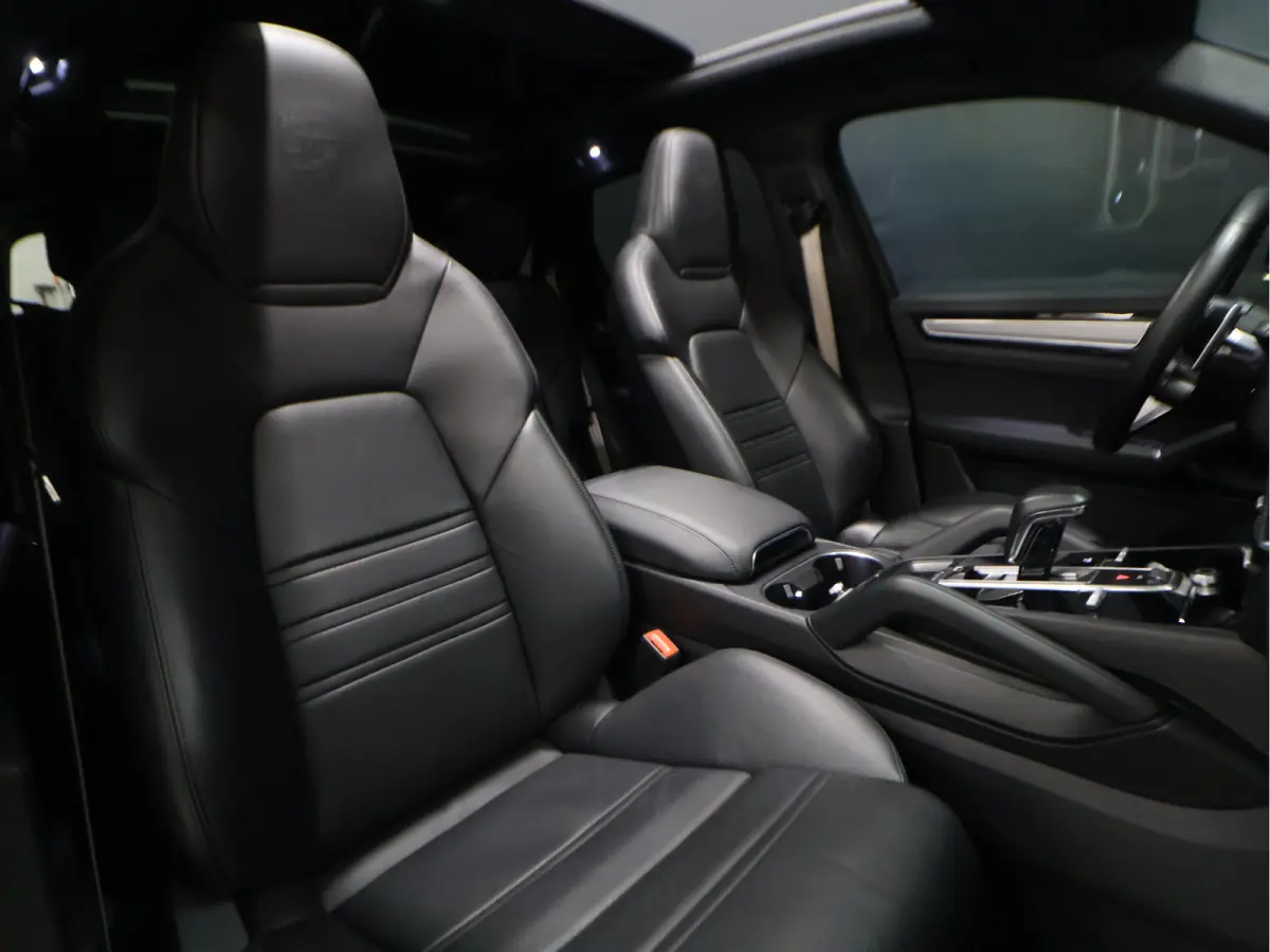 3.0 E-Hybrid Platinum Edition [PANORAMADAK, ACC, BOSE, SPORT CHRONO, HEAD-UP, ADAPTIVE LUCHTVERING, APPLE CARPLAY, SFEERVERLICHTING, MEMORY, NIEUWSTAAT]