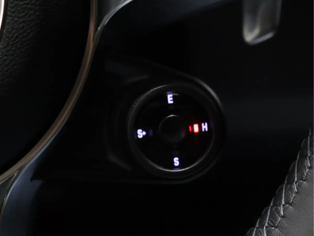 3.0 E-Hybrid Platinum Edition [PANORAMADAK, ACC, BOSE, SPORT CHRONO, HEAD-UP, ADAPTIVE LUCHTVERING, APPLE CARPLAY, SFEERVERLICHTING, MEMORY, NIEUWSTAAT]
