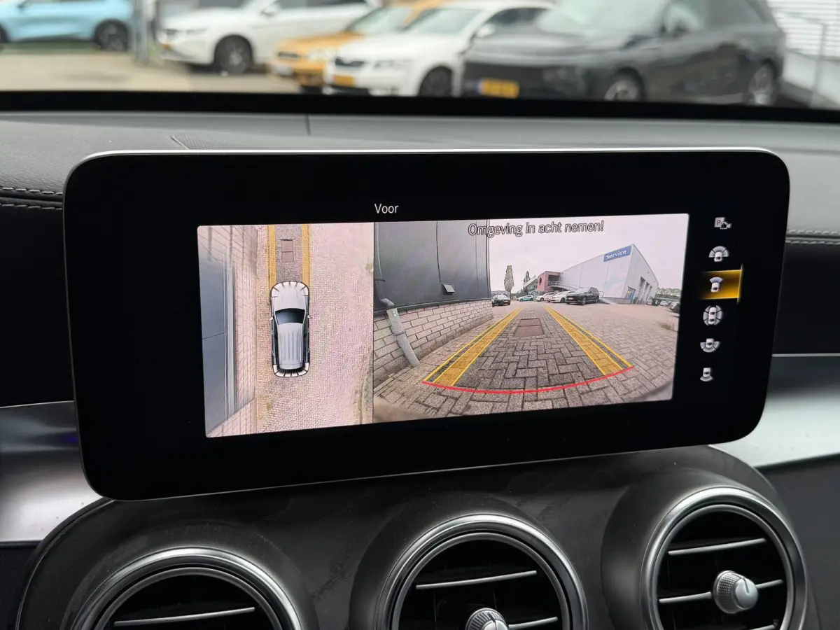 4MATIC AMG Line 20"/Panoramadak/Leder + memory/Stoelverwarming + ventilatie/Keyless/Head-up/Treeplanken/Apple Carplay & Android Auto/Alarm
