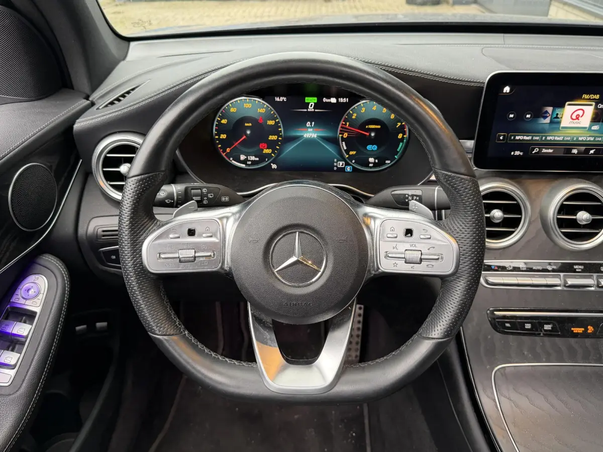 4MATIC AMG Line 20"/Panoramadak/Leder + memory/Stoelverwarming + ventilatie/Keyless/Head-up/Treeplanken/Apple Carplay & Android Auto/Alarm