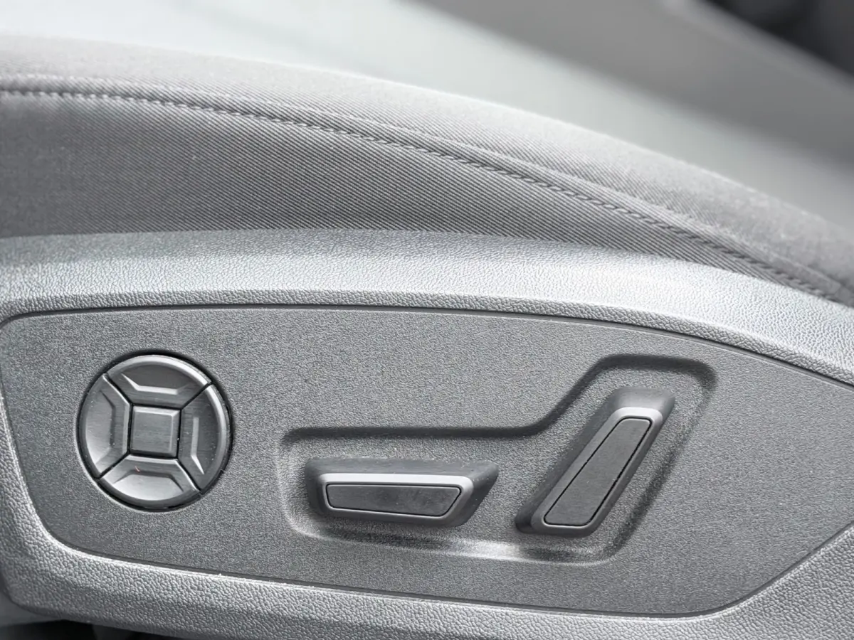 45 TFSI e S-Line Pano/AppleCar/Camera