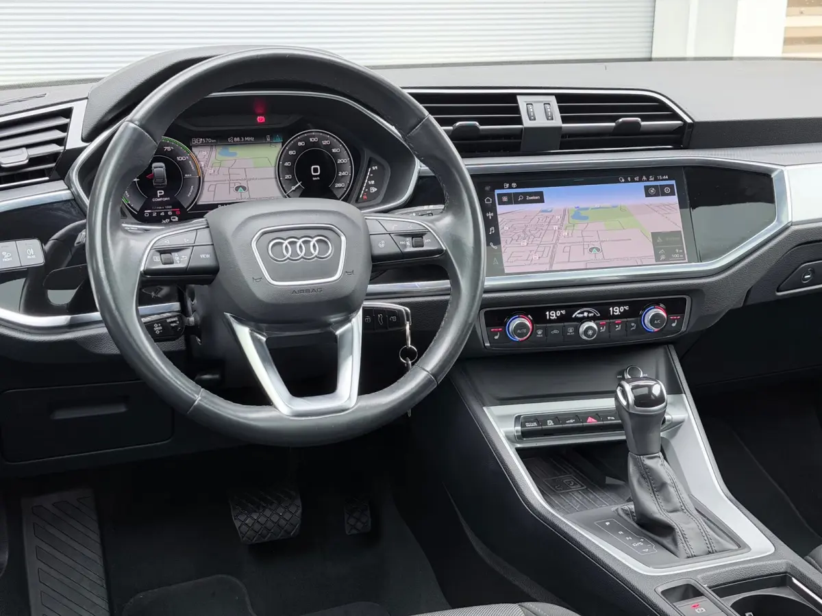 45 TFSI e S-Line Pano/AppleCar/Camera