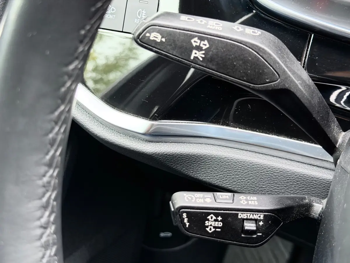 45 TFSI e S-Line Pano/AppleCar/Camera