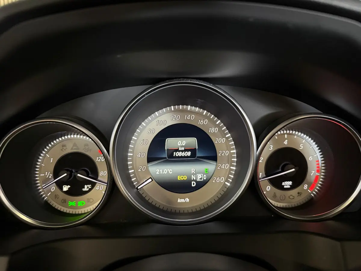 200 AMG STYLING-LEDER-AIRSCARF-HARMAN KARDON-STOELVERWARMING-ORIG NL