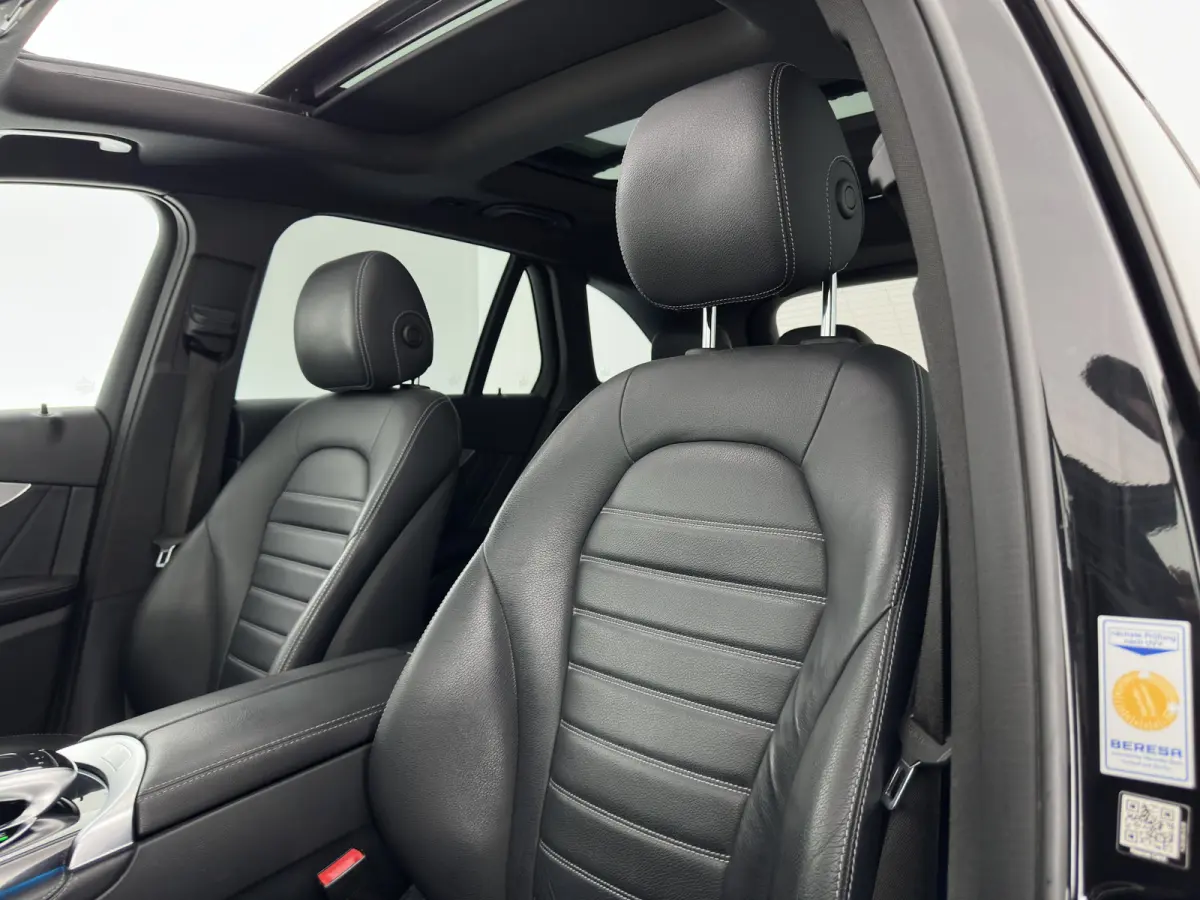 250 d 4MATIC Prestige Aut. *PANO | HEAD-UP | LEATHER | FULL-LED | DISTRONIC | BURMESTER | MEMORY-PACK | HEATED-SPORTSEATS | BLIND-SPOT | NAVI-FULLMAP | PRIVACY-GLASS | SHIFT-PADDLES | ECC | 