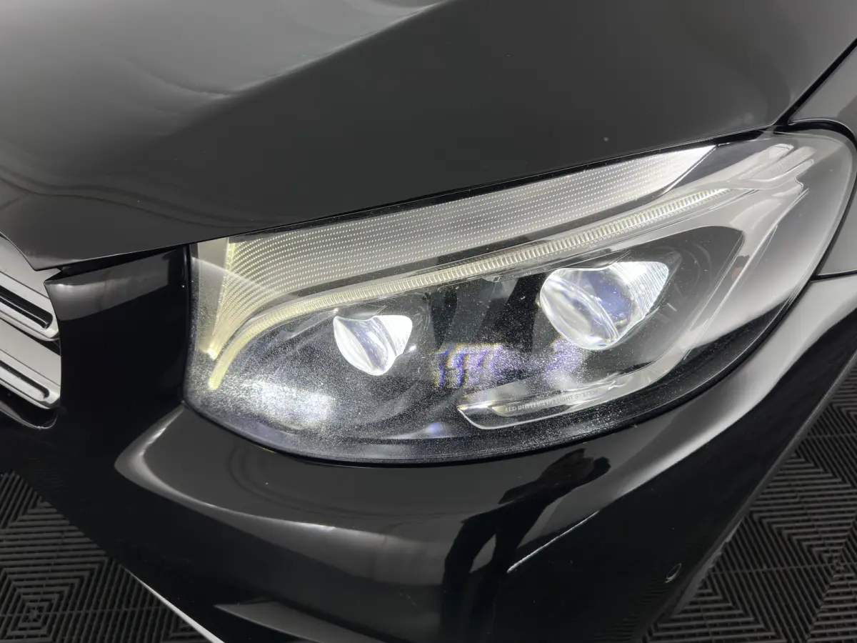 250 d 4MATIC Prestige Aut. *PANO | HEAD-UP | LEATHER | FULL-LED | DISTRONIC | BURMESTER | MEMORY-PACK | HEATED-SPORTSEATS | BLIND-SPOT | NAVI-FULLMAP | PRIVACY-GLASS | SHIFT-PADDLES | ECC | 
