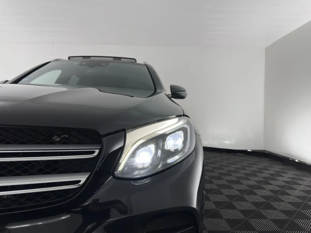 250 d 4MATIC Prestige Aut. *PANO | HEAD-UP | LEATHER | FULL-LED | DISTRONIC | BURMESTER | MEMORY-PACK | HEATED-SPORTSEATS | BLIND-SPOT | NAVI-FULLMAP | PRIVACY-GLASS | SHIFT-PADDLES | ECC | 