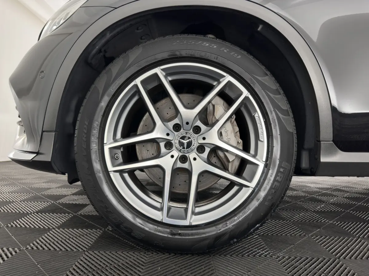 250 d 4MATIC Prestige Aut. *PANO | HEAD-UP | LEATHER | FULL-LED | DISTRONIC | BURMESTER | MEMORY-PACK | HEATED-SPORTSEATS | BLIND-SPOT | NAVI-FULLMAP | PRIVACY-GLASS | SHIFT-PADDLES | ECC | 