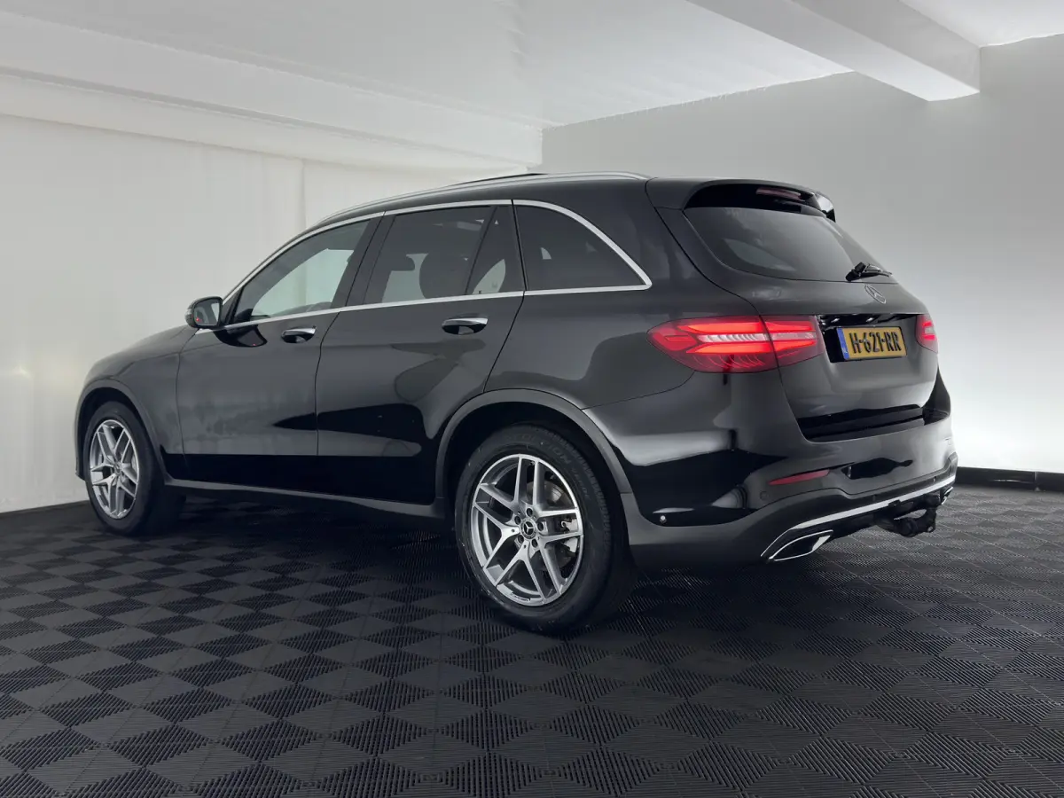 250 d 4MATIC Prestige Aut. *PANO | HEAD-UP | LEATHER | FULL-LED | DISTRONIC | BURMESTER | MEMORY-PACK | HEATED-SPORTSEATS | BLIND-SPOT | NAVI-FULLMAP | PRIVACY-GLASS | SHIFT-PADDLES | ECC | 