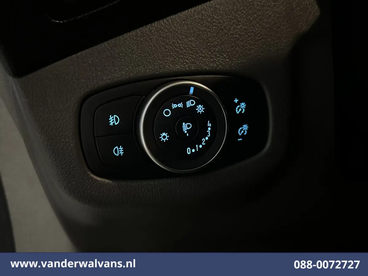 1.5 EcoBlue L1H1 Euro6 Airco | Camera | Navigatie | Cruisecontrol | Android Auto Stoelverwarming, Verwarmde voorruit, Trekhaak, Parkeersensoren