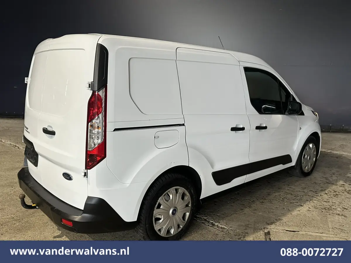 1.5 EcoBlue L1H1 Euro6 Airco | Camera | Navigatie | Cruisecontrol | Android Auto Stoelverwarming, Verwarmde voorruit, Trekhaak, Parkeersensoren