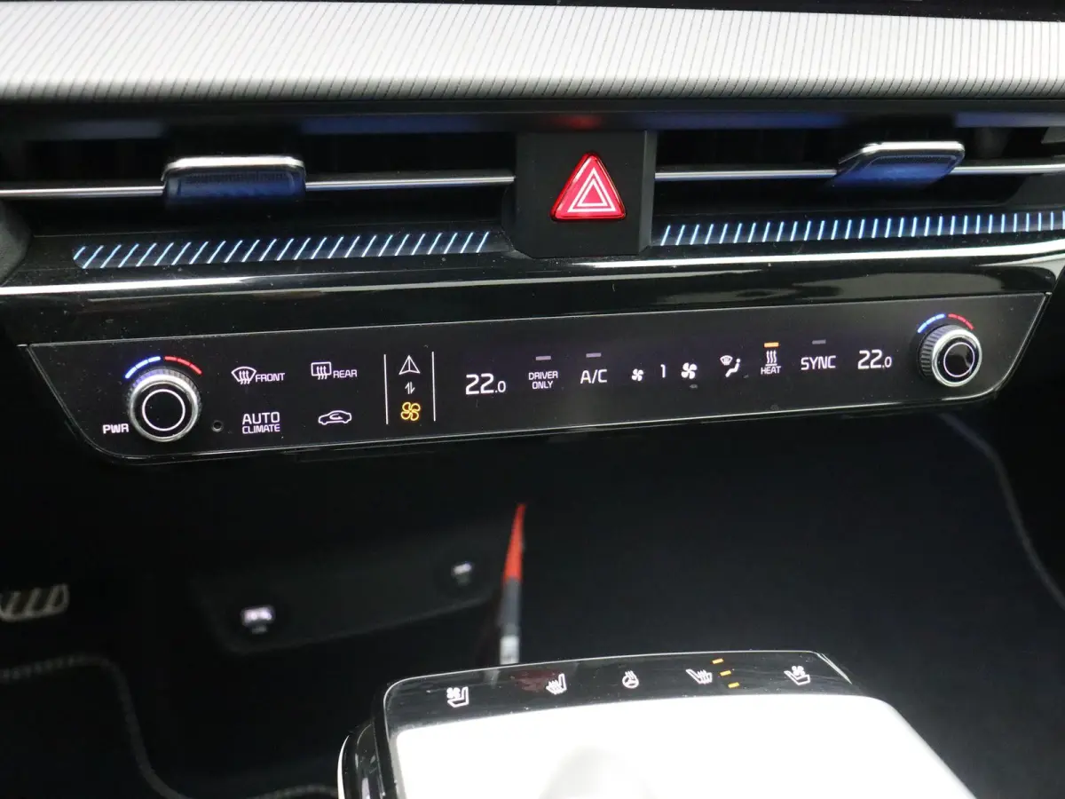GT-Line 77.4 kWh | SOH 96% | Panoramadak |  Elektrische Stoelen | Headup Display | Warmtepomp | 528km WLTP |