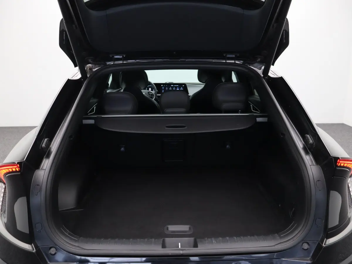 GT-Line 77.4 kWh | SOH 96% | Panoramadak |  Elektrische Stoelen | Headup Display | Warmtepomp | 528km WLTP |