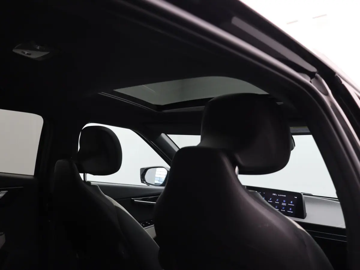 GT-Line 77.4 kWh | SOH 96% | Panoramadak |  Elektrische Stoelen | Headup Display | Warmtepomp | 528km WLTP |