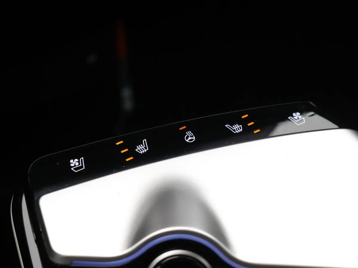 GT-Line 77.4 kWh | SOH 96% | Panoramadak |  Elektrische Stoelen | Headup Display | Warmtepomp | 528km WLTP |