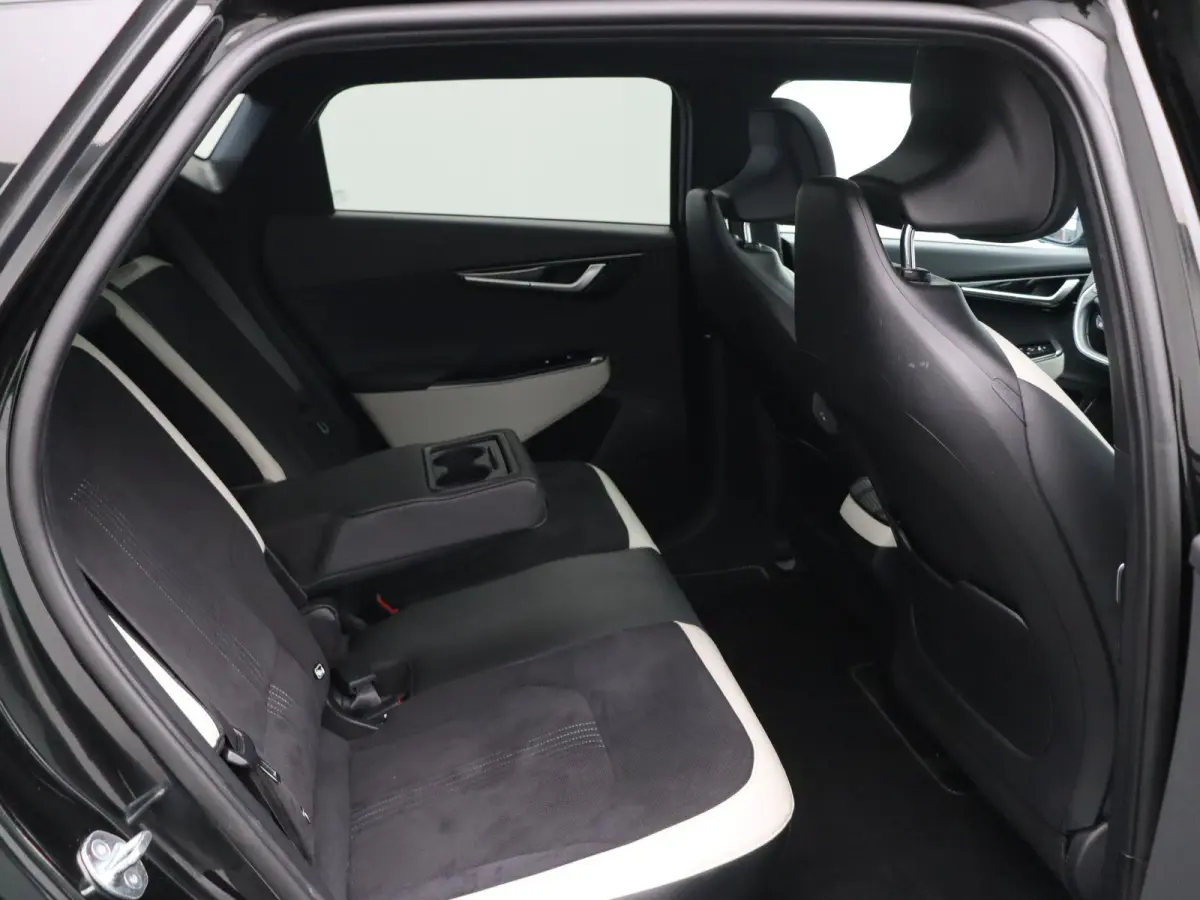 GT-Line 77.4 kWh | SOH 96% | Panoramadak |  Elektrische Stoelen | Headup Display | Warmtepomp | 528km WLTP |