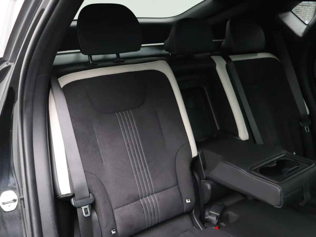 GT-Line 77.4 kWh | SOH 96% | Panoramadak |  Elektrische Stoelen | Headup Display | Warmtepomp | 528km WLTP |