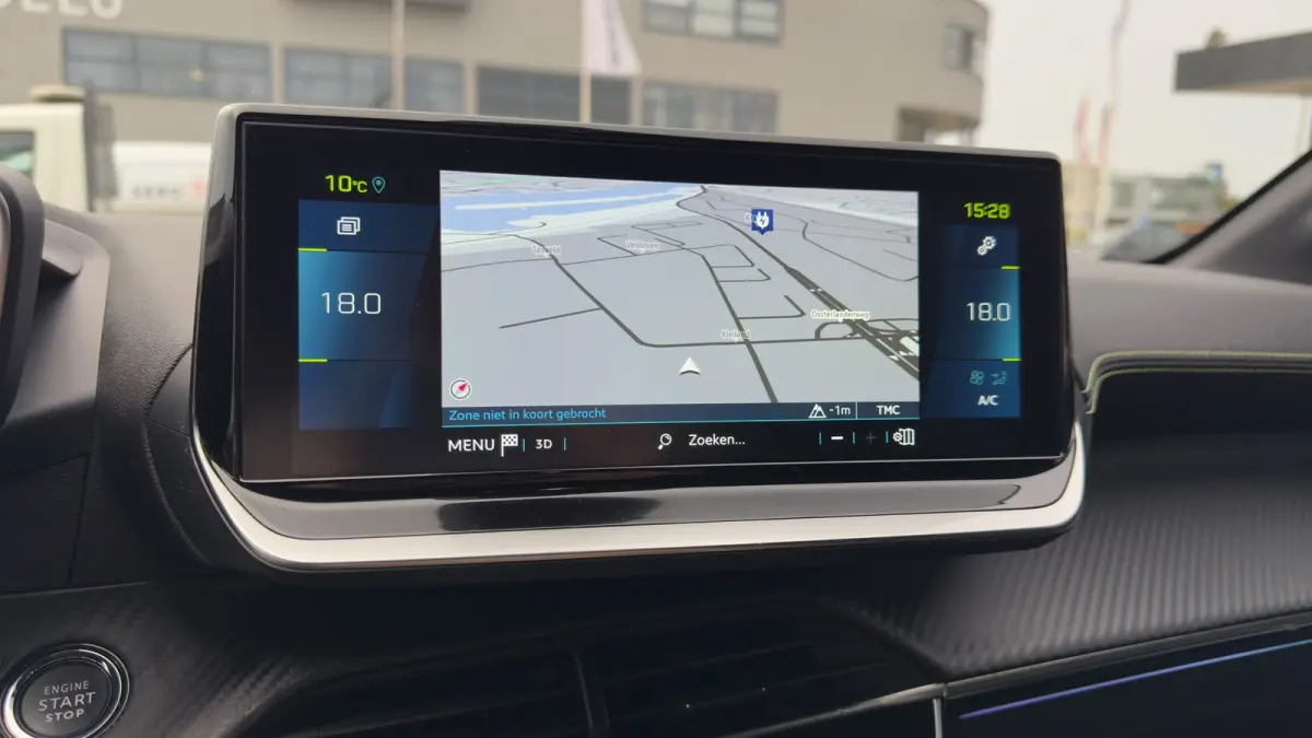 GT 50 kWh | Dodehoekdetectie | Stoel verwarming | Camera | Apple Carplay Android Auto | Parkeersensoren | | Achteruitrijcamera | Hemelbekleding donker | Lederen stuurwiel