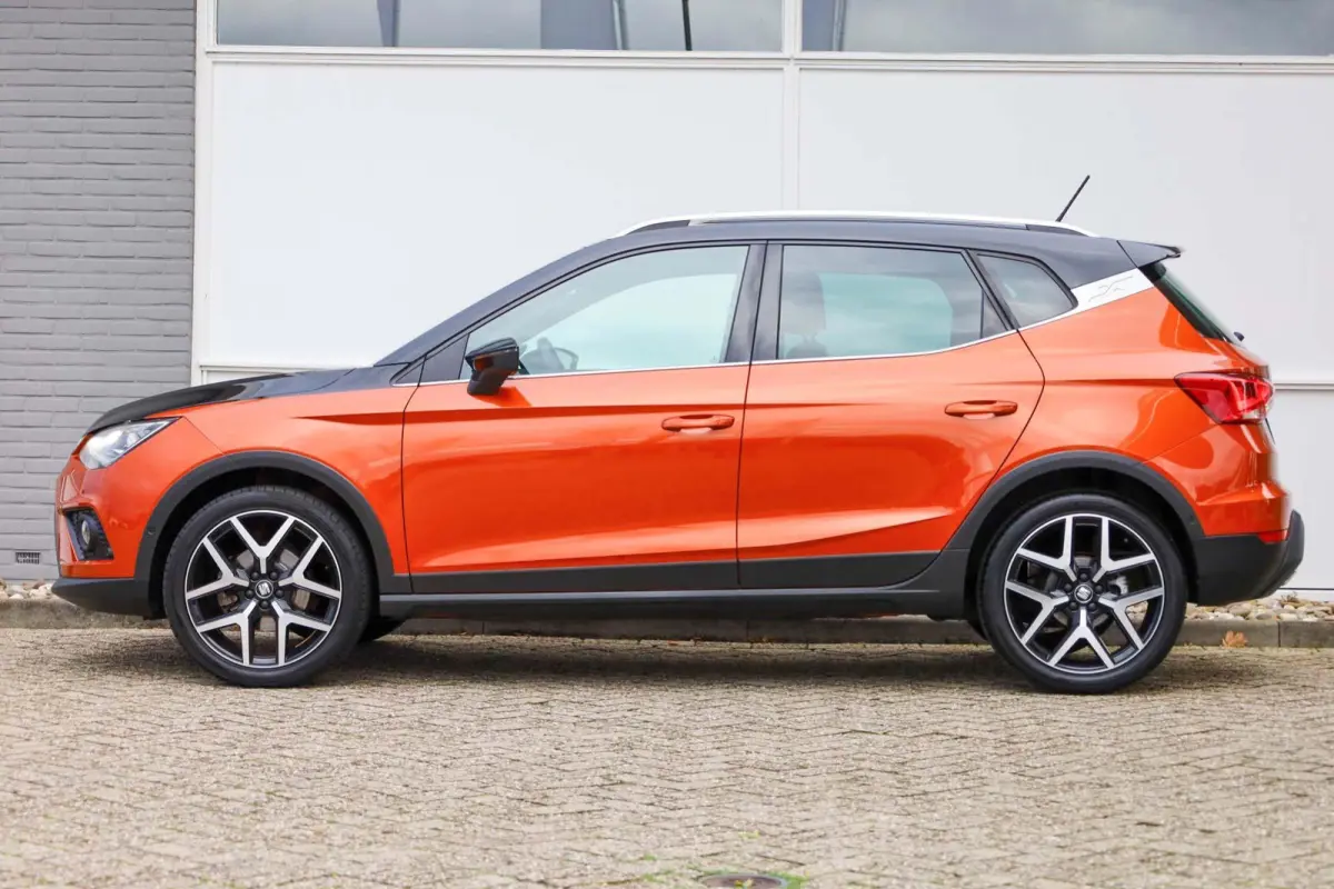 1.0 TSI 115pk DSG FR Business Intense | Achteruitrijcamera | Stoelverwarming | Adaptive Cruise