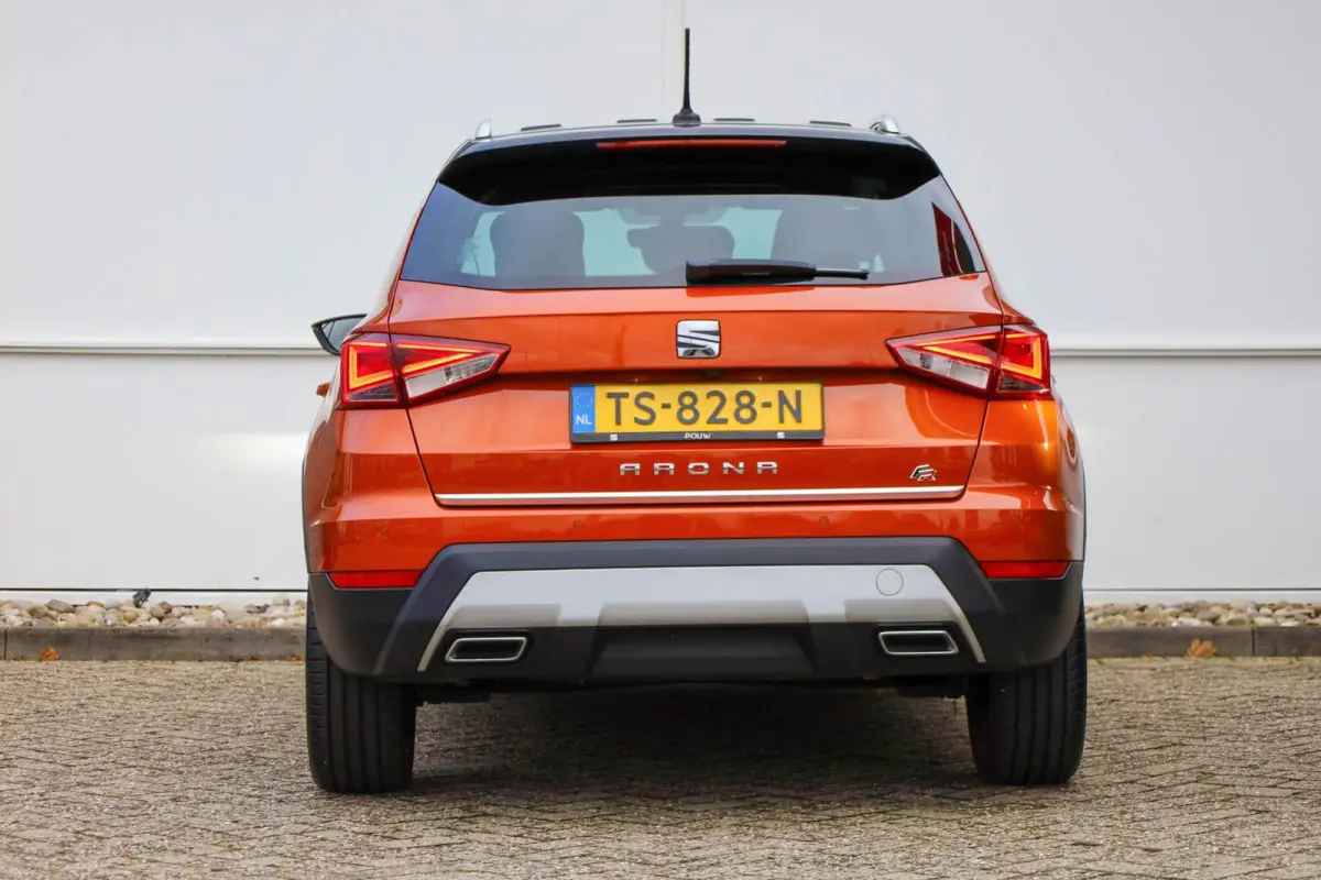 1.0 TSI 115pk DSG FR Business Intense | Achteruitrijcamera | Stoelverwarming | Adaptive Cruise