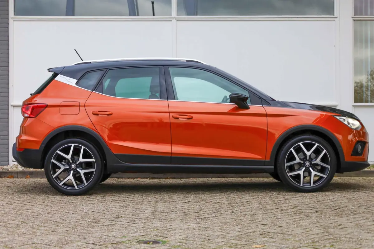 1.0 TSI 115pk DSG FR Business Intense | Achteruitrijcamera | Stoelverwarming | Adaptive Cruise