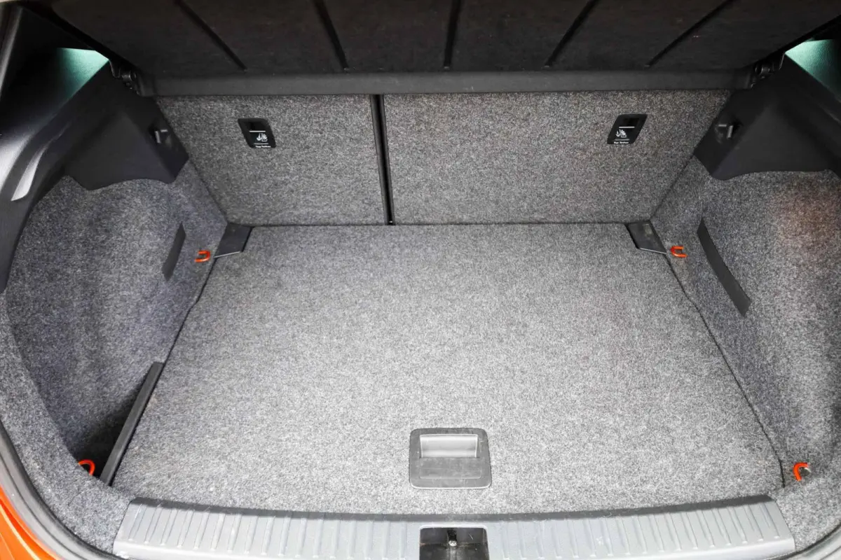 1.0 TSI 115pk DSG FR Business Intense | Achteruitrijcamera | Stoelverwarming | Adaptive Cruise