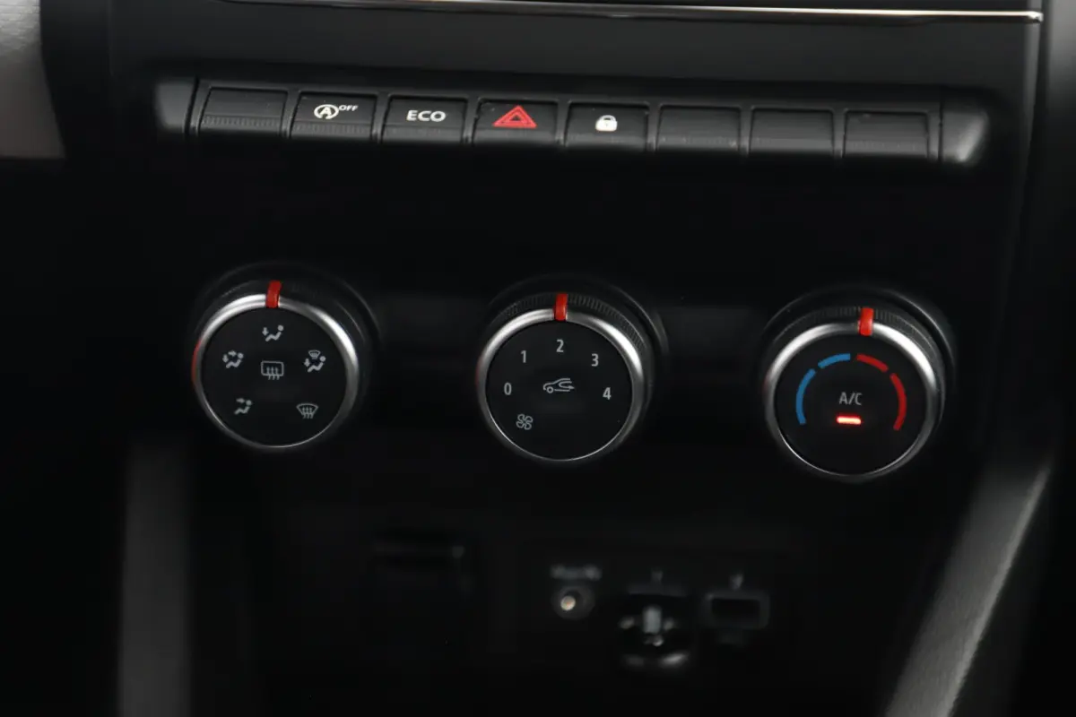 1.0 TCe 90 Evolution LMV Navigatie Carplay Android Airco Cruise Control Rijstrooksensor Parkeersensor
