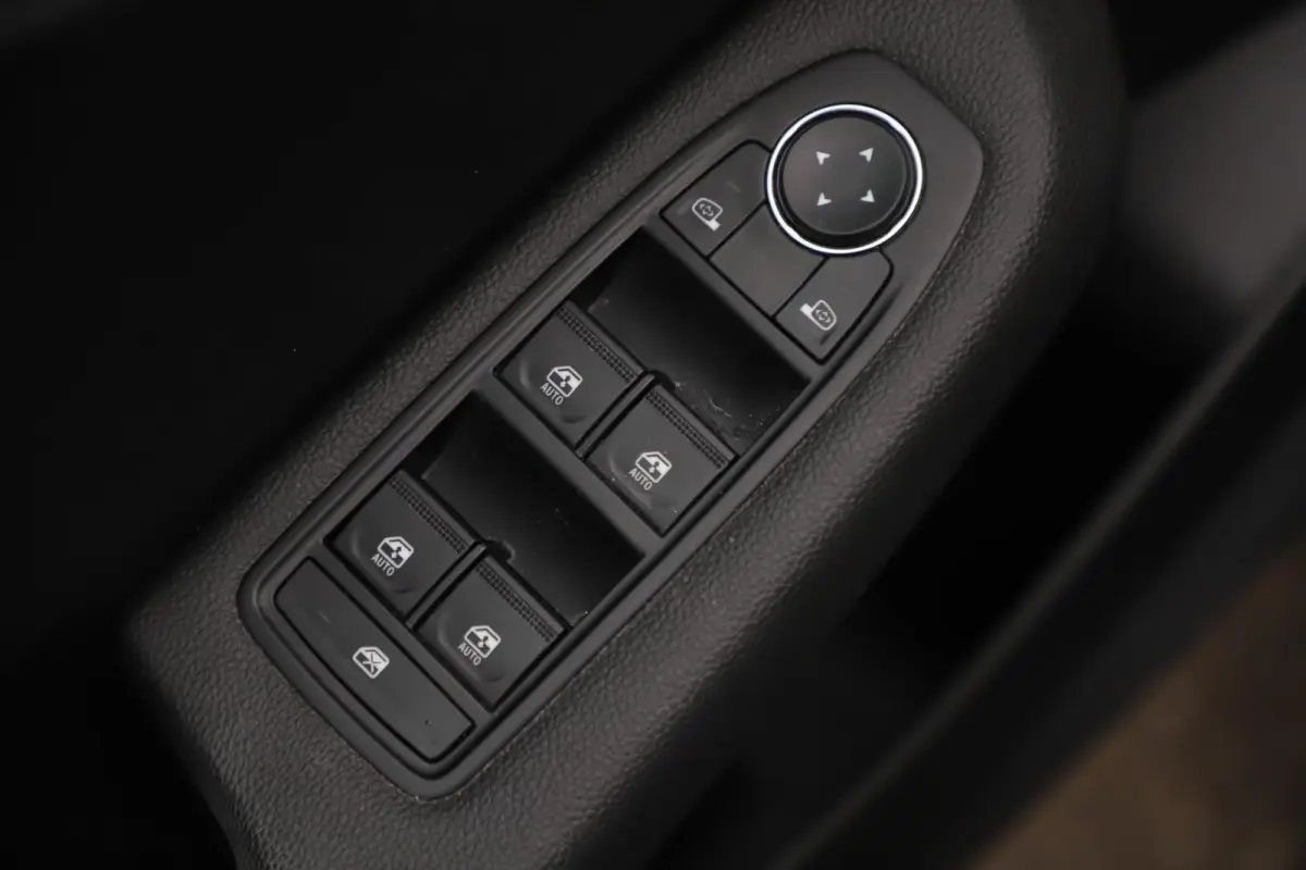 1.0 TCe 90 Evolution LMV Navigatie Carplay Android Airco Cruise Control Rijstrooksensor Parkeersensor