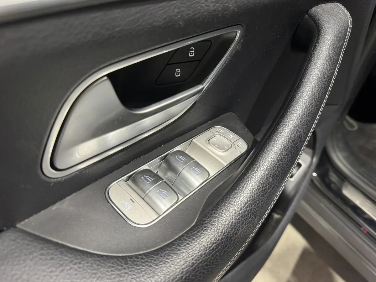 350 e 4MATIC | navi | leder | trekhaak | sfeerverlichting |