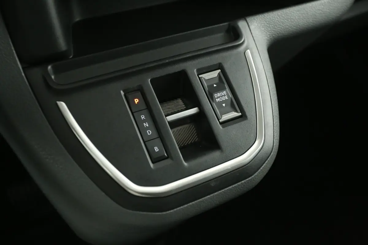 75 kWh L3H1 Long Range | Snelladen | SOH 91% | Airco | Cruise | Camera | 3 Zits | Carplay | Navi | 2xSchuifdeur