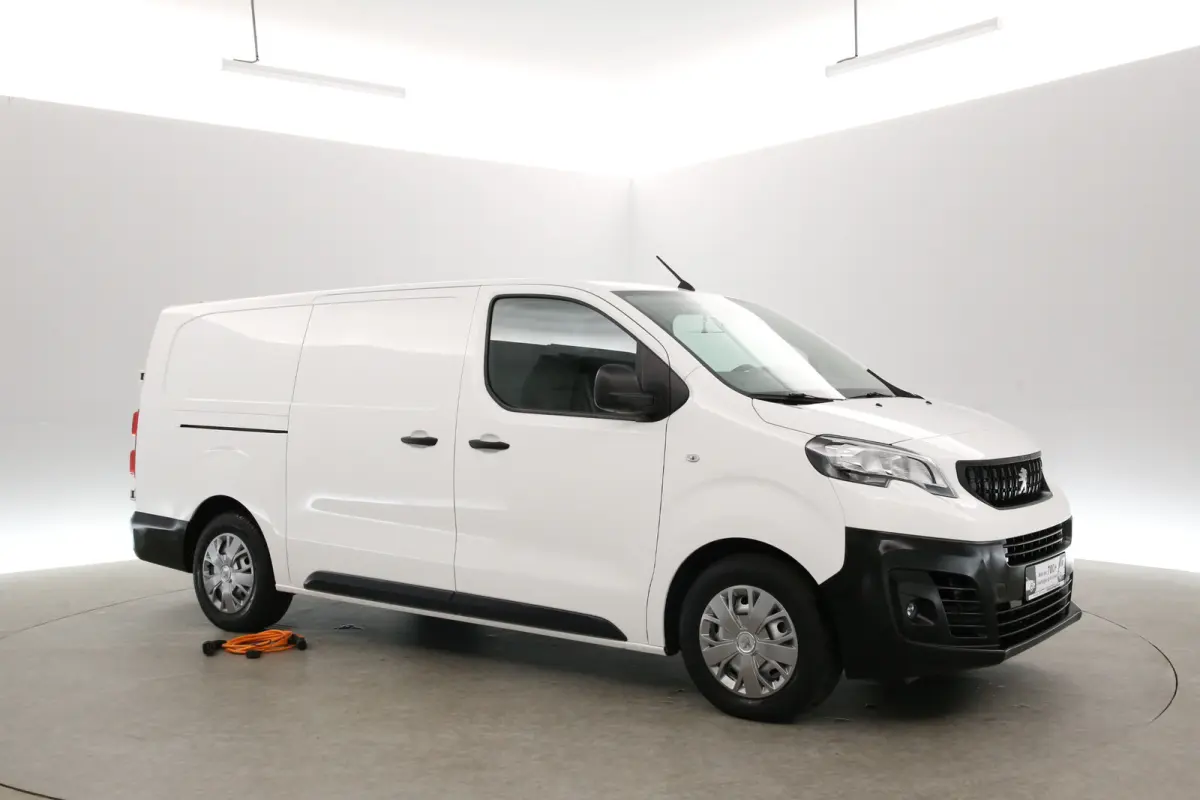 75 kWh L3H1 Long Range | Snelladen | SOH 91% | Airco | Cruise | Camera | 3 Zits | Carplay | Navi | 2xSchuifdeur