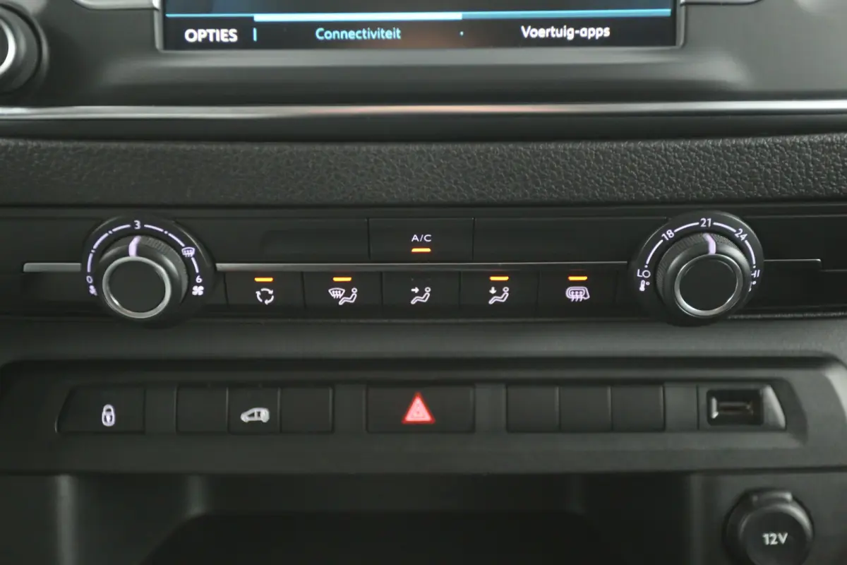 75 kWh L3H1 Long Range | Snelladen | SOH 91% | Airco | Cruise | Camera | 3 Zits | Carplay | Navi | 2xSchuifdeur
