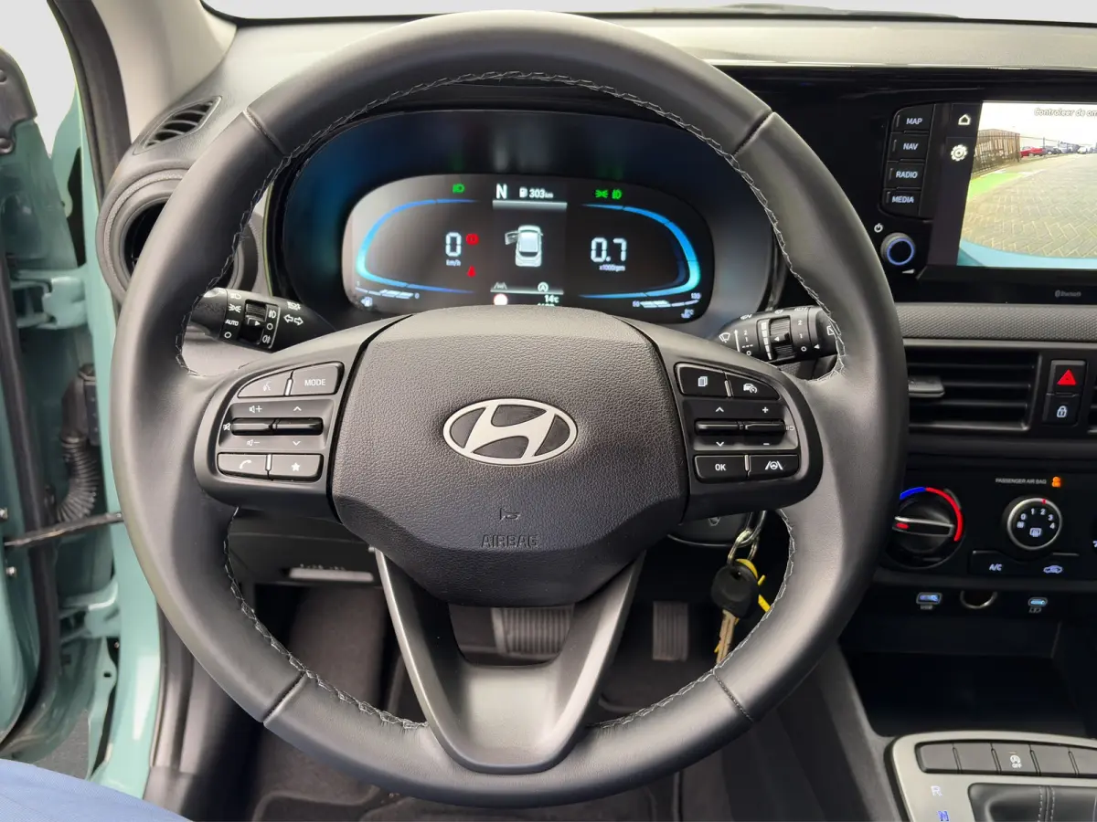 1.0 63pk Aut. Comfort Smart | Carplay | Navigatie | Airco | Camera | Cruise control | Parkeersensoren | Armsteun | Bluetooth