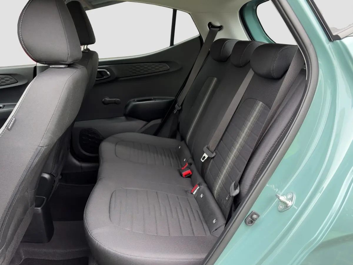 1.0 63pk Aut. Comfort Smart | Carplay | Navigatie | Airco | Camera | Cruise control | Parkeersensoren | Armsteun | Bluetooth