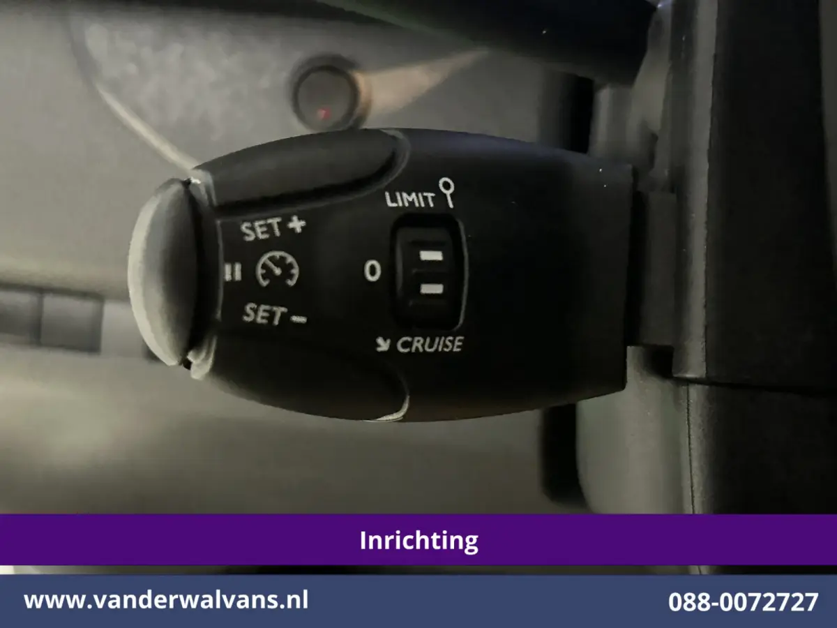 1.5 CDTI L3H1 inrichting Euro6 Airco | Imperiaal | PipeTube | Cruisecontrol | Verwarmbare buitenspiegels Parkeersensoren, Bijrijdersbank