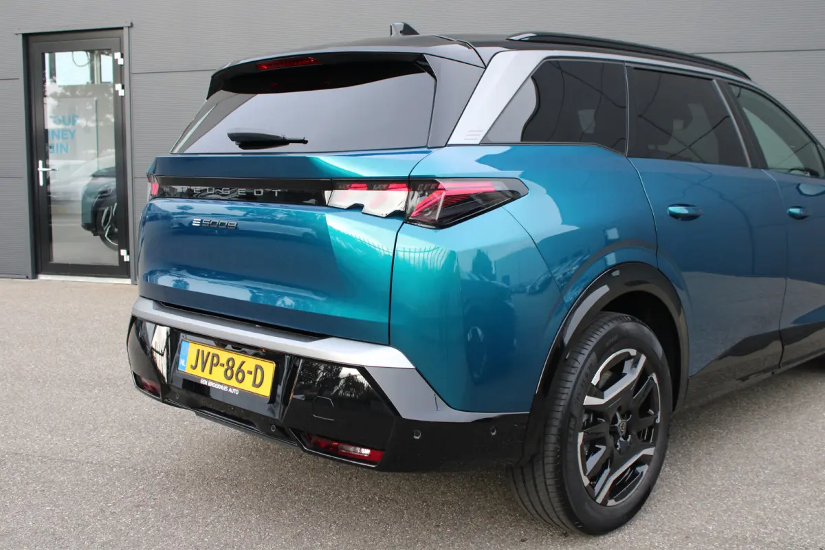 GT Avantage 73 kWh 7p | Fase 3 laden | SOH 97% | Luxe stoelen | Elektrische verstelbare stoelen | Alcantara | NL auto |
