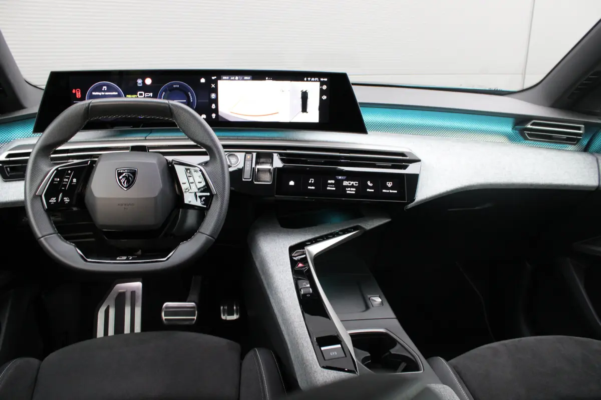 GT Avantage 73 kWh 7p | Fase 3 laden | SOH 97% | Luxe stoelen | Elektrische verstelbare stoelen | Alcantara | NL auto |