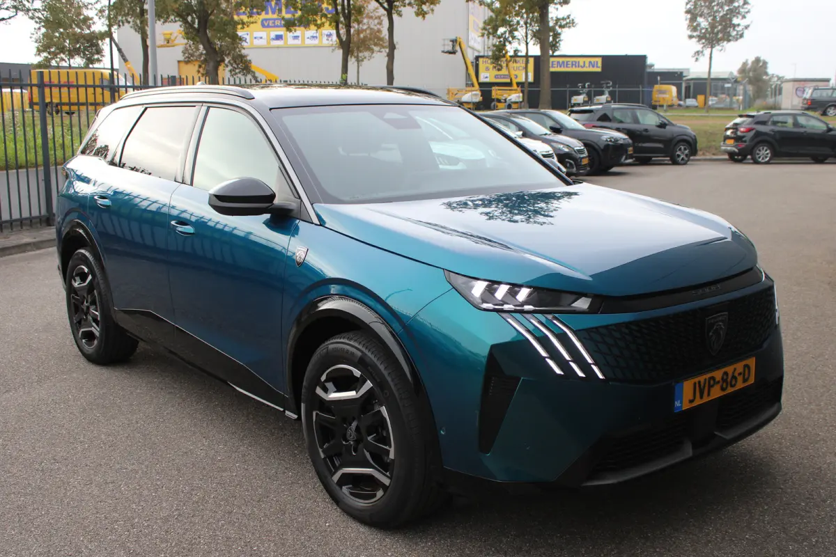 GT Avantage 73 kWh 7p | Fase 3 laden | SOH 97% | Luxe stoelen | Elektrische verstelbare stoelen | Alcantara | NL auto |