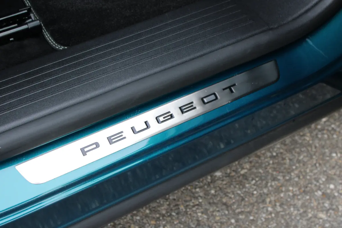 GT Avantage 73 kWh 7p | Fase 3 laden | SOH 97% | Luxe stoelen | Elektrische verstelbare stoelen | Alcantara | NL auto |