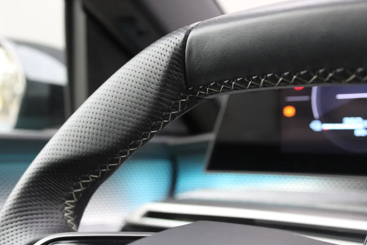 GT Avantage 73 kWh 7p | Fase 3 laden | SOH 97% | Luxe stoelen | Elektrische verstelbare stoelen | Alcantara | NL auto |