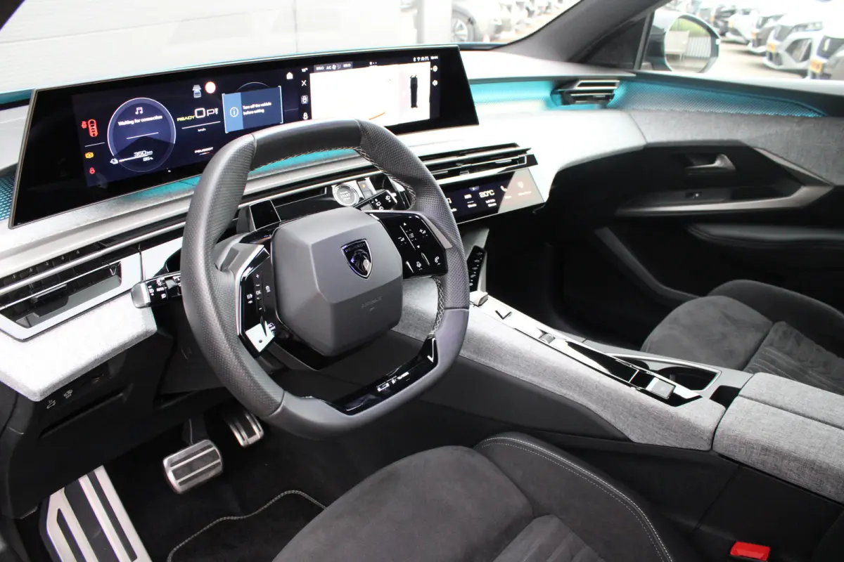 GT Avantage 73 kWh 7p | Fase 3 laden | SOH 97% | Luxe stoelen | Elektrische verstelbare stoelen | Alcantara | NL auto |