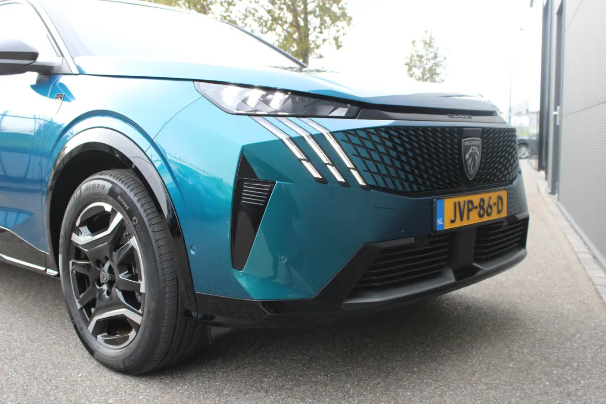 GT Avantage 73 kWh 7p | Fase 3 laden | SOH 97% | Luxe stoelen | Elektrische verstelbare stoelen | Alcantara | NL auto |