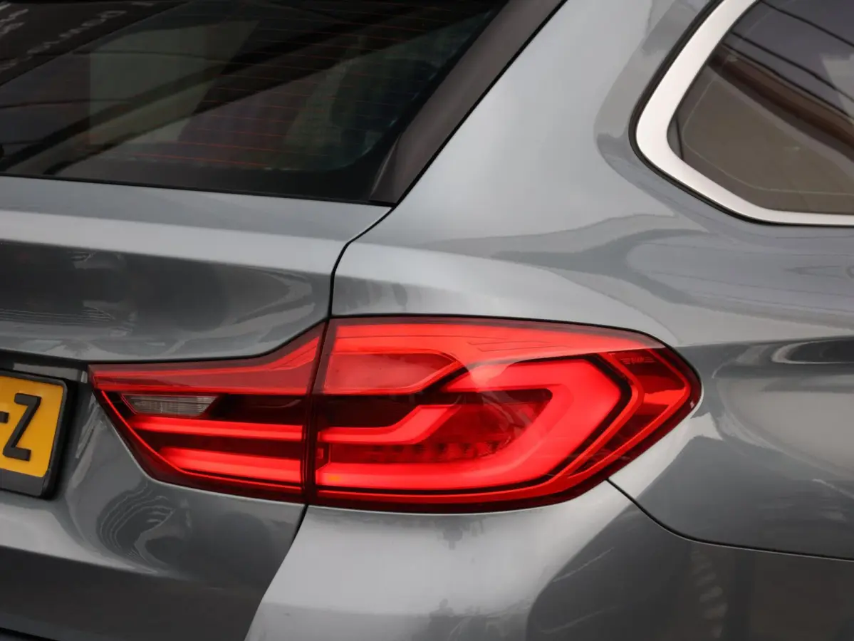 540i xDrive High Executive M-sport | Soft close