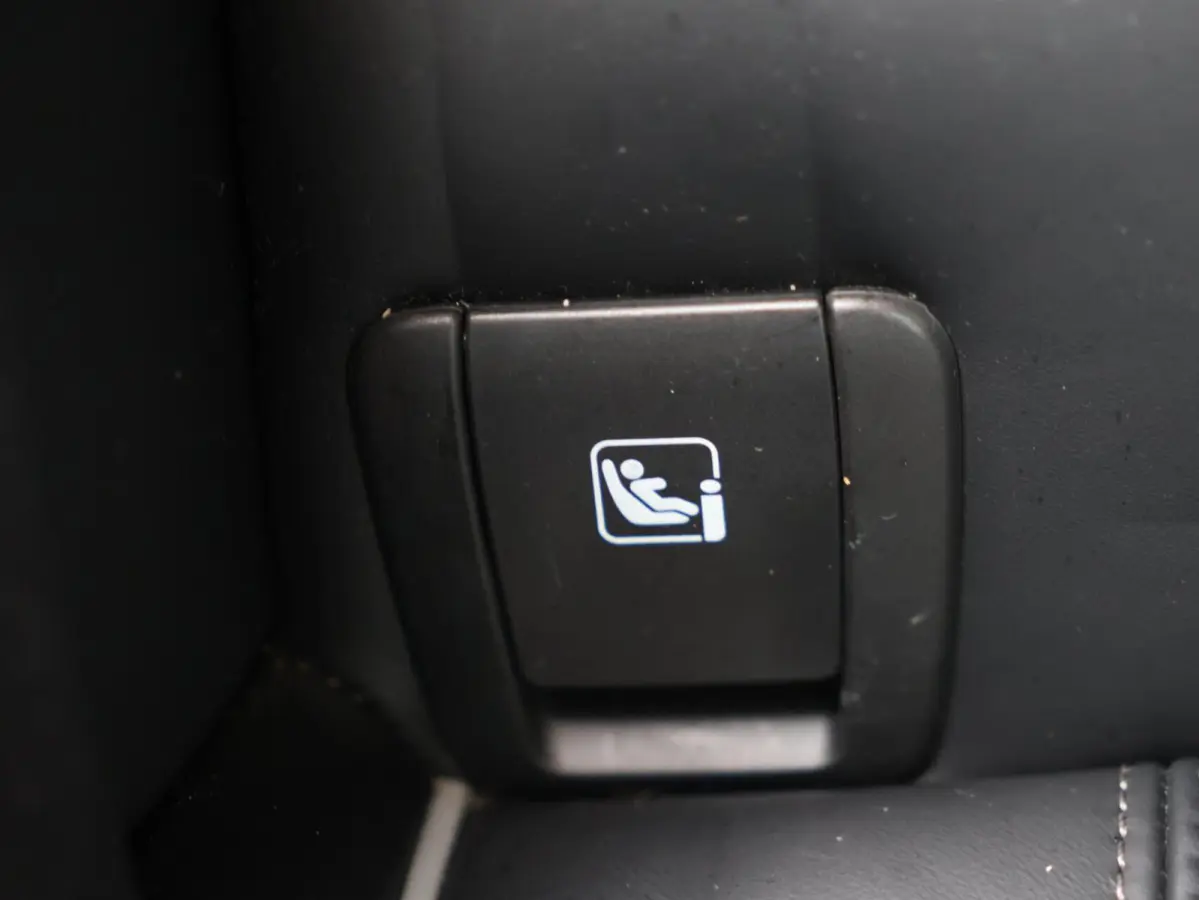 540i xDrive High Executive M-sport | Soft close