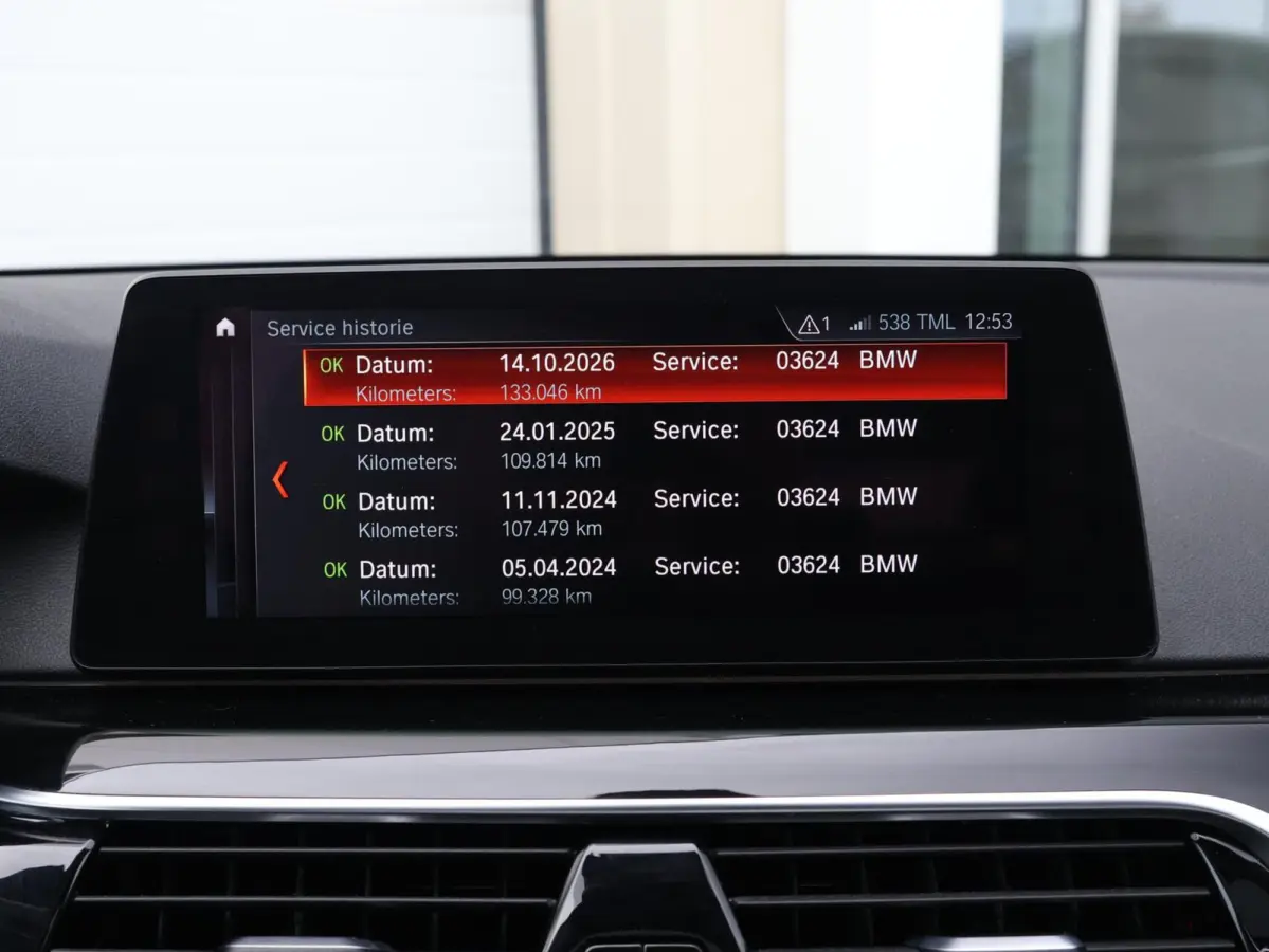 540i xDrive High Executive M-sport | Soft close